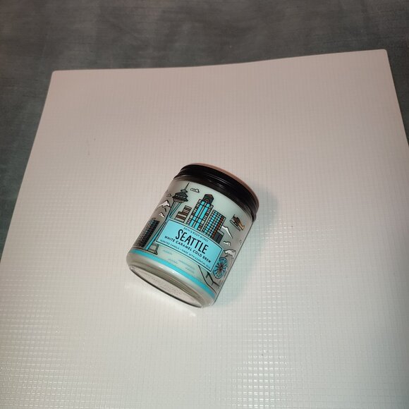NEW Seattle Scented Candle Essential Oils Bath and Body Works Caramel Cold Brew - Picture 3 of 9
